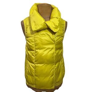 VINCE WOMEN'S Vest Puffer Goose Down Feather Yellow Magnetic Buttons Size Medium